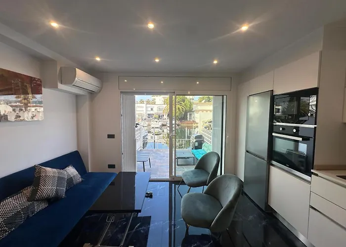 Casa Con Amarre